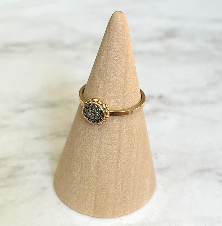 Pavé Diamond Ring, 6mm Daisy Ring, 14k Solid Gold, A Delicate and Sweet Gold Ring For Wedding, Engagement, and Anniversary.