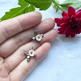 Sakura posts earrings