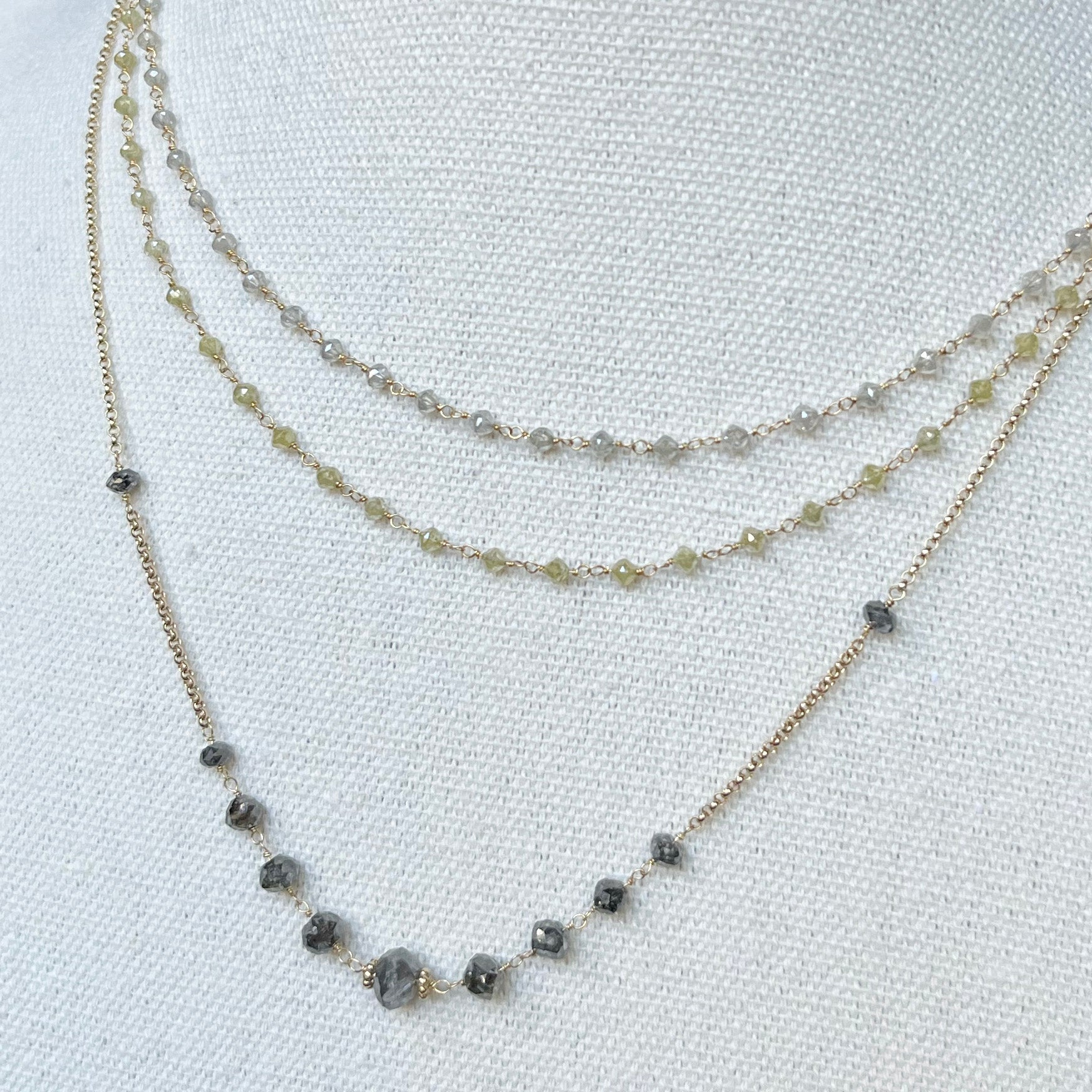 Diamond Necklace - Graduated Black Diamond with 18k Yellow Gold and Clasp, An Elegant and Timeless Choice for Special Day Outfit