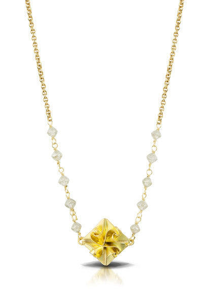 18k stardust necklace with grey diamond