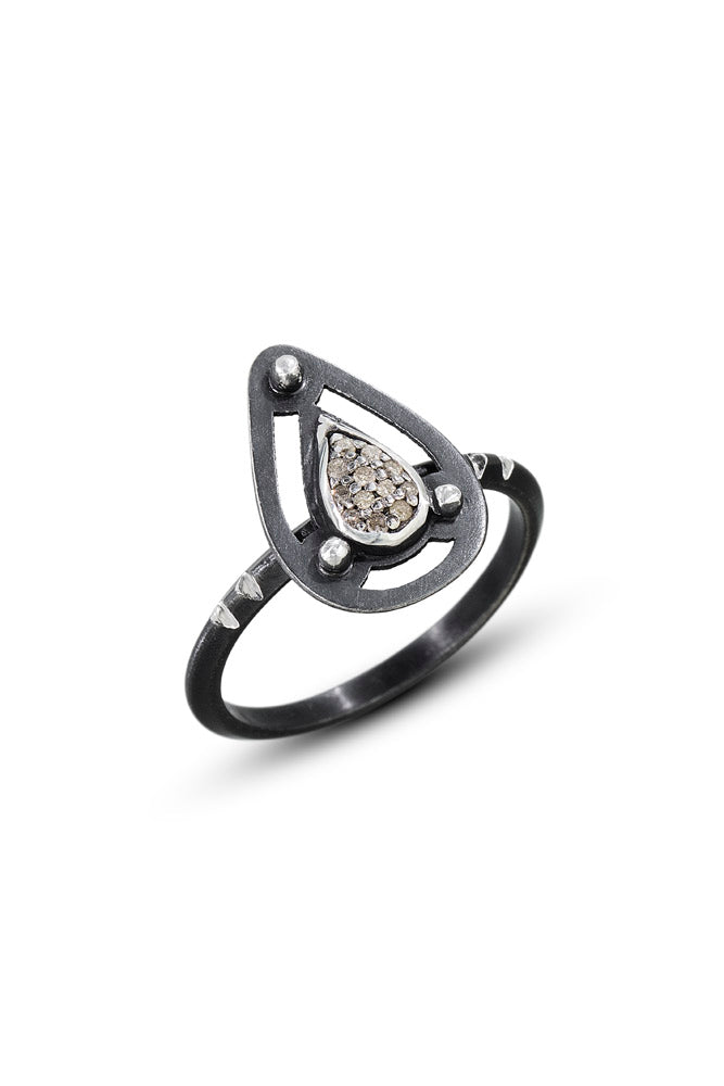 Geometric ring - teardrop - all silver